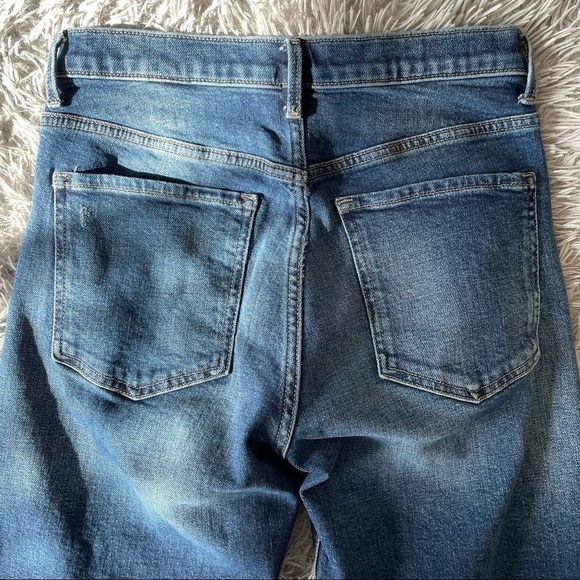 Banana Republic Mid Rise Straight Leg Raw Ham Crop Jeans - Picture 7 of 10